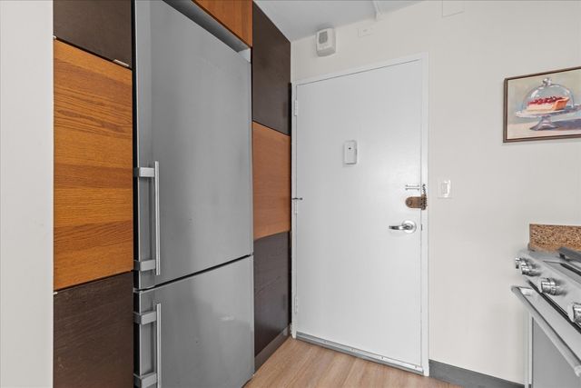 44 Washington St 1105, Brookline, MA 02445
