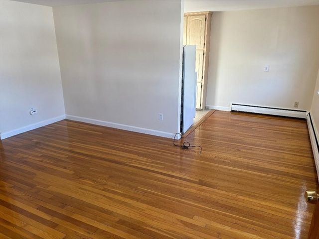 124 Salem St D, Wakefield, MA 01880