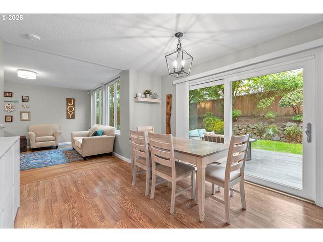 15419 Se DAFFODIL Pl, Clackamas, OR 97015