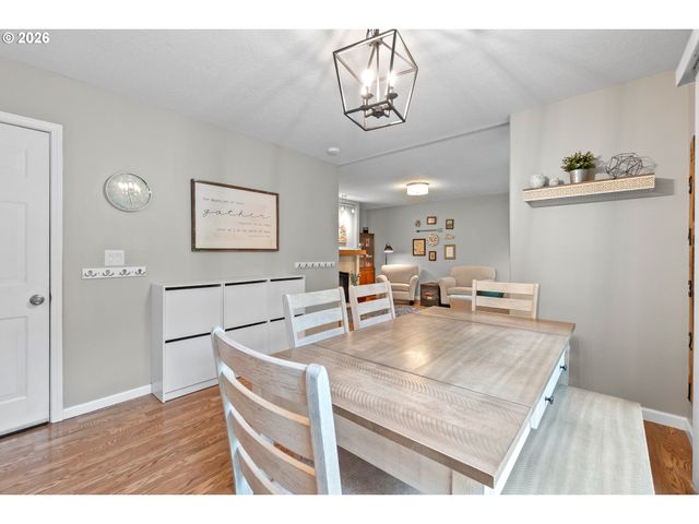 15419 Se DAFFODIL Pl, Clackamas, OR 97015