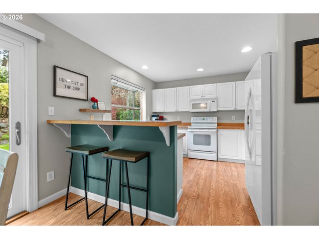 15419 Se DAFFODIL Pl, Clackamas, OR 97015