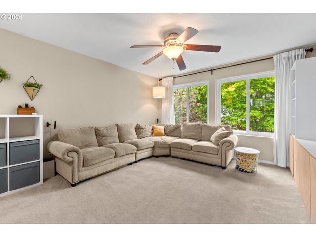 15419 Se DAFFODIL Pl, Clackamas, OR 97015