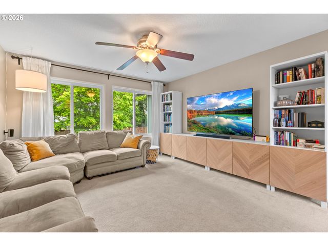 15419 Se DAFFODIL Pl, Clackamas, OR 97015