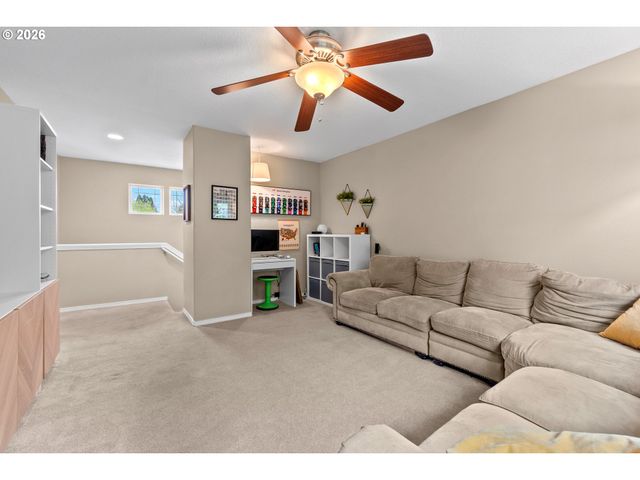 15419 Se DAFFODIL Pl, Clackamas, OR 97015