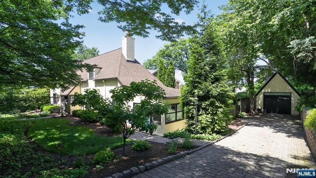 230 Satterthwaite Avenue, Nutley, NJ 07110