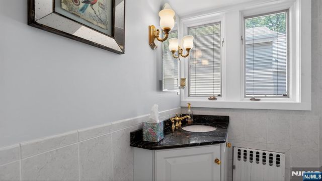 230 Satterthwaite Avenue, Nutley, NJ 07110