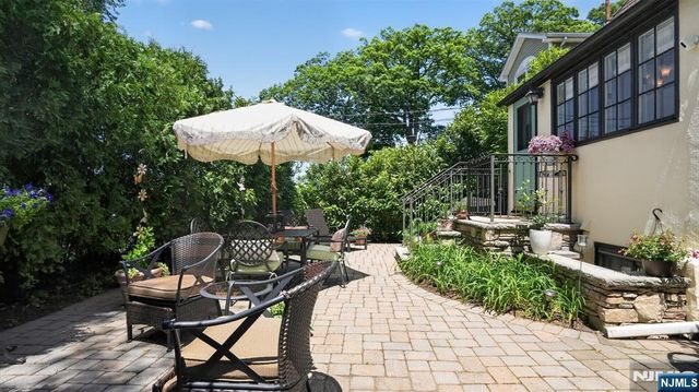 230 Satterthwaite Avenue, Nutley, NJ 07110