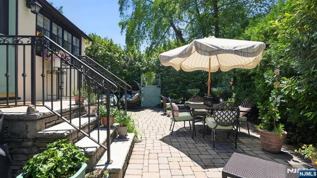 230 Satterthwaite Avenue, Nutley, NJ 07110