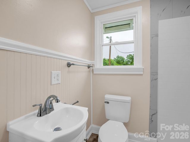 170 Dobbins Road, Ellenboro, NC 28040