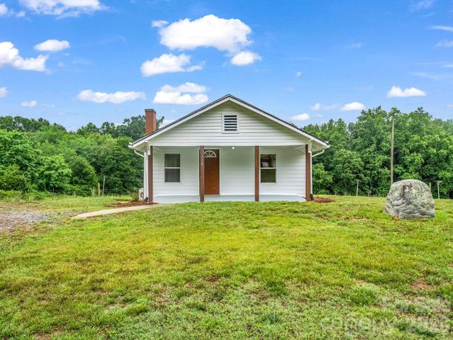 170 Dobbins Road, Ellenboro, NC 28040