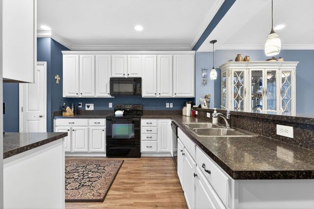 4668 Community Way, Hilliard, OH 43026