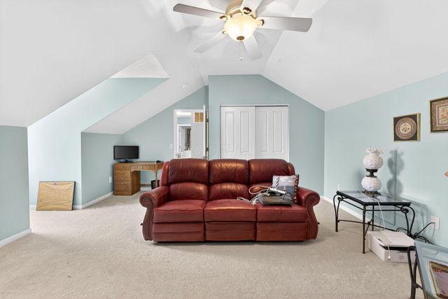 4668 Community Way, Hilliard, OH 43026