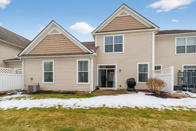 4668 Community Way, Hilliard, OH 43026