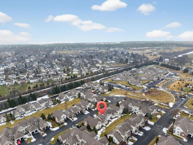 4668 Community Way, Hilliard, OH 43026