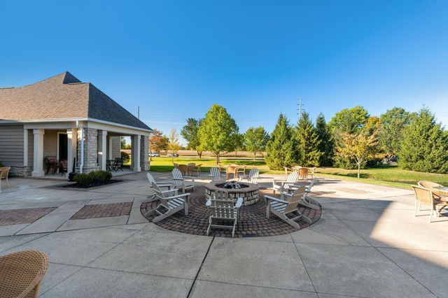 4668 Community Way, Hilliard, OH 43026