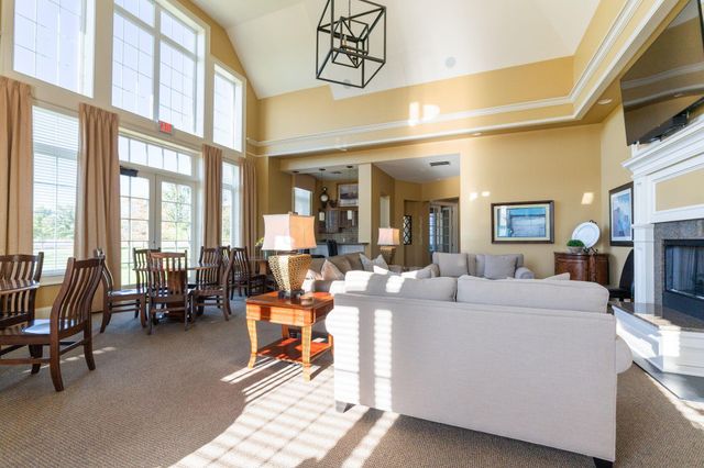 4668 Community Way, Hilliard, OH 43026