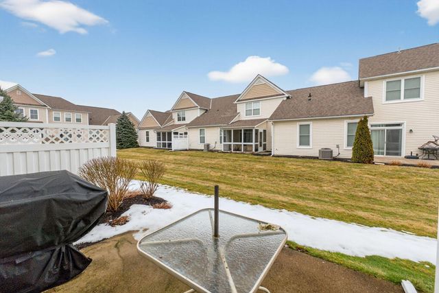 4668 Community Way, Hilliard, OH 43026