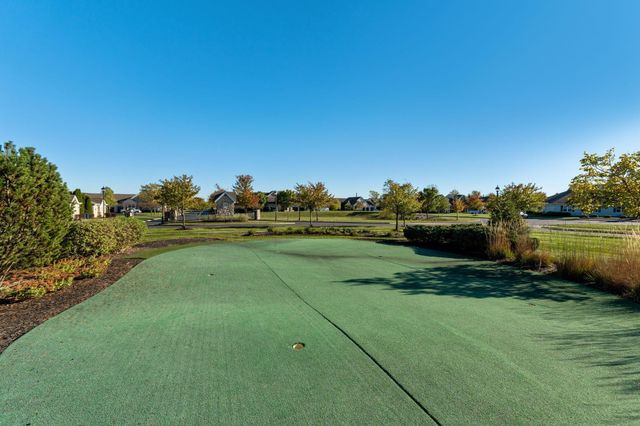 4668 Community Way, Hilliard, OH 43026