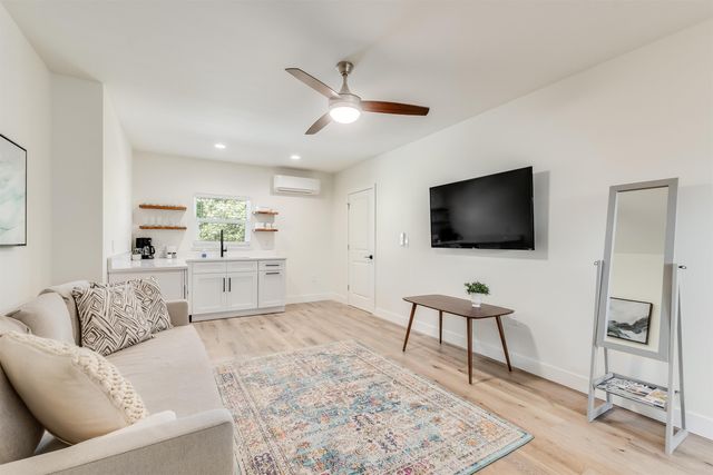 5069 Alta Vista Ave, St Augustine, FL 32080