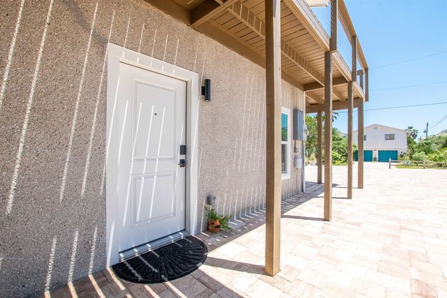 5069 Alta Vista Ave, St Augustine, FL 32080
