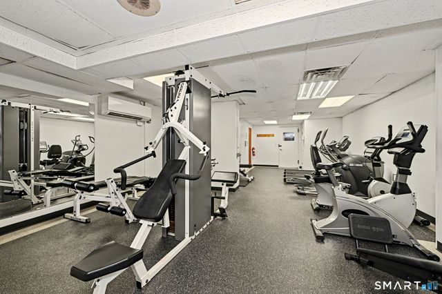 50 Glenbrook Road 8E, Stamford, CT 06902