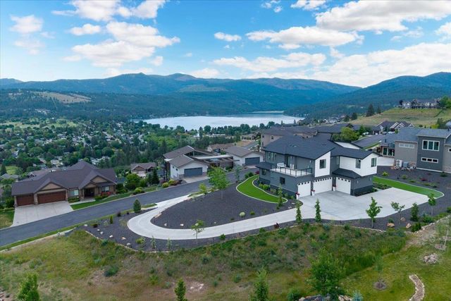 175 N Chief Garry Dr, Liberty Lake, WA 99019
