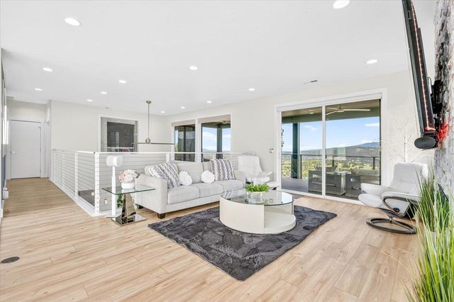 175 N Chief Garry Dr, Liberty Lake, WA 99019
