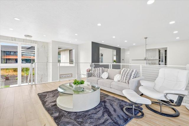 175 N Chief Garry Dr, Liberty Lake, WA 99019