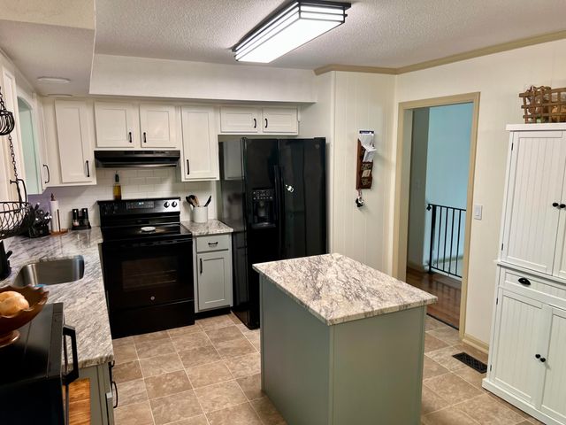 7134 Cane Hollow Road, Hixson, TN 37343