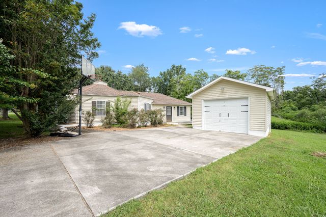 512 Cline Ridge Rd, Winchester, TN 37398