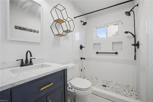 2924 Dominion AVE, Norfolk, VA 23518