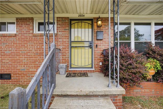 2924 Dominion AVE, Norfolk, VA 23518