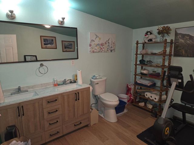 14204 Ravenwood Drive, Klamath Falls, OR 97601