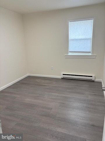 532 N EASTON RD, Glenside, PA 19038