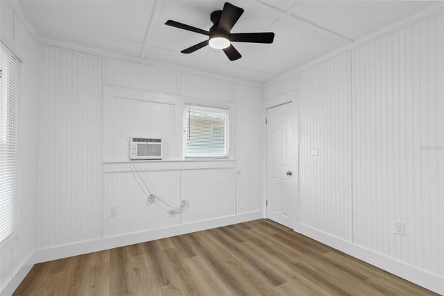 8705 N 13TH STREET, Tampa, FL 33604