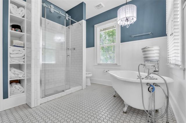 3018 JACKSON STREET N, St Petersburg, FL 33704