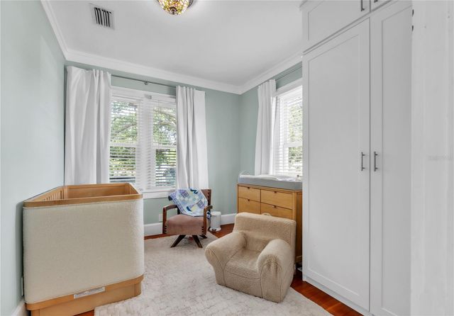 3018 JACKSON STREET N, St Petersburg, FL 33704