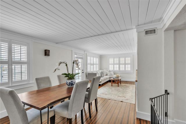 3018 JACKSON STREET N, St Petersburg, FL 33704