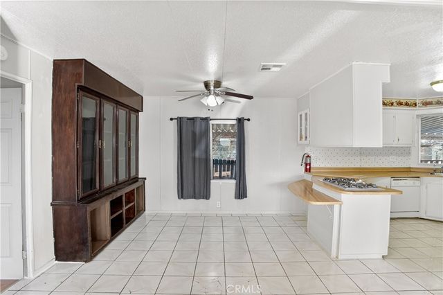3300 W 15th St Street 50, Rosamond, CA 93560