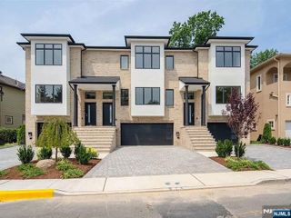 799 End Avenue, Cliffside Park, NJ 07010