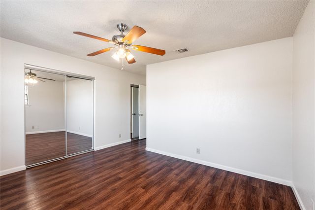 3800 Foust TRL B, Georgetown, TX 78628