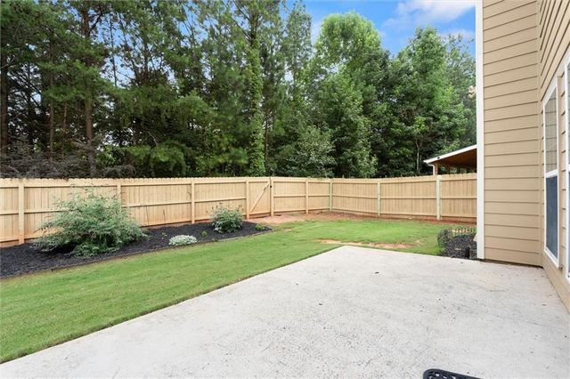 433 Highlands Loop, Woodstock, GA 30188