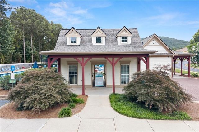 433 Highlands Loop, Woodstock, GA 30188