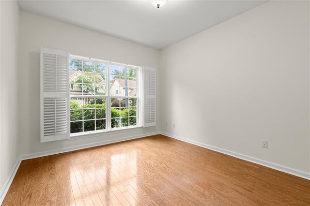 433 Highlands Loop, Woodstock, GA 30188