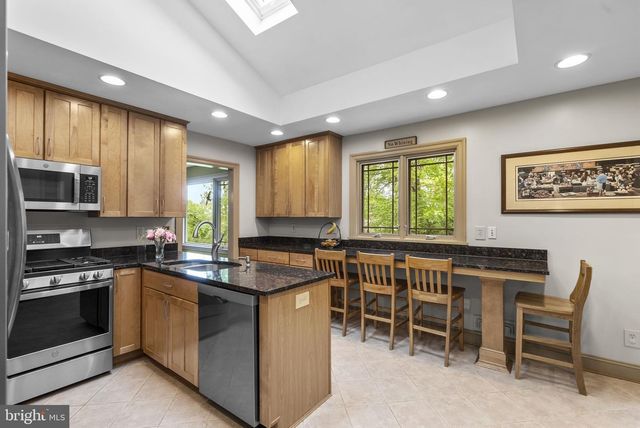 2984 NORMANDY DR, Ellicott City, MD 21043