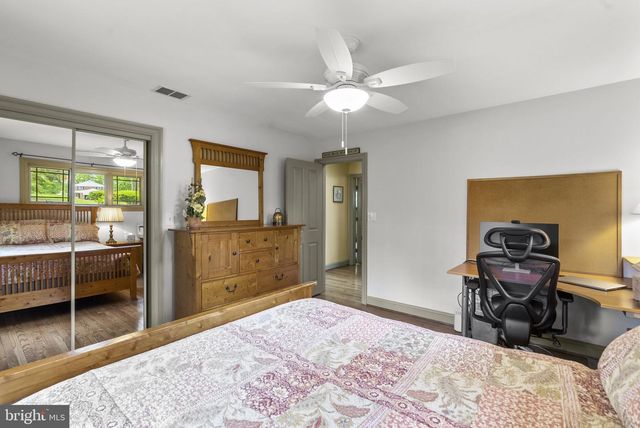 2984 NORMANDY DR, Ellicott City, MD 21043