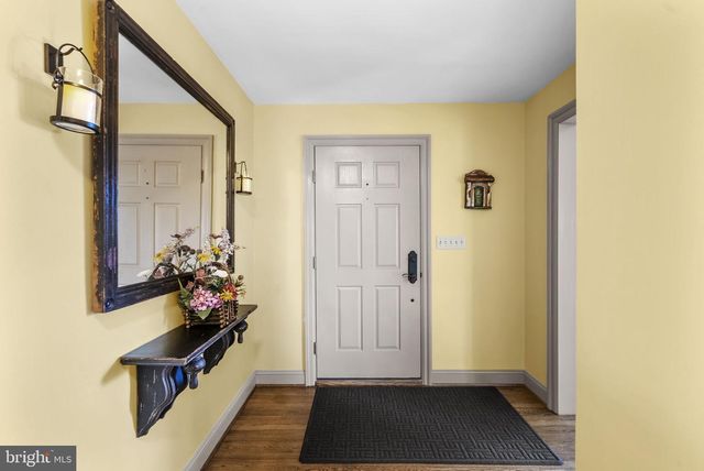 2984 NORMANDY DR, Ellicott City, MD 21043