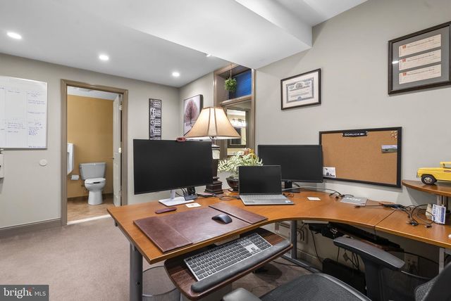 2984 NORMANDY DR, Ellicott City, MD 21043