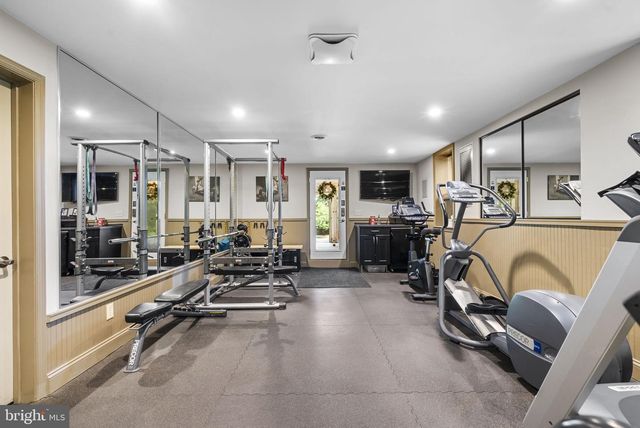 2984 NORMANDY DR, Ellicott City, MD 21043