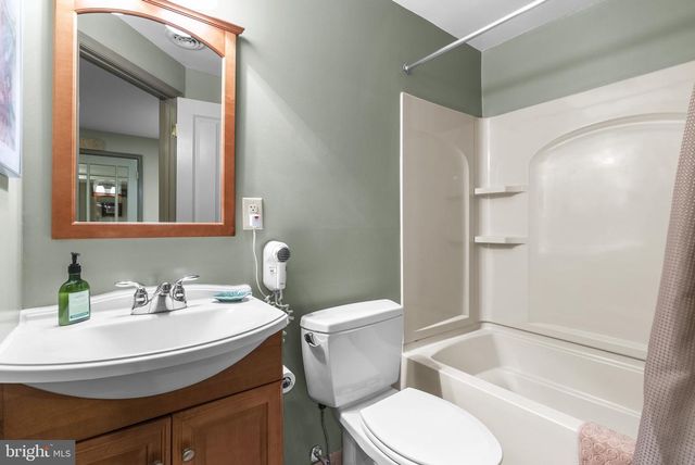 2984 NORMANDY DR, Ellicott City, MD 21043